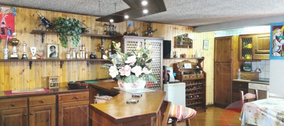 Villa de 4 divisões em Magenta, Italy N.º 261218 21