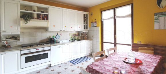 Villa de 4 divisões em Magenta, Italy N.º 261218 39