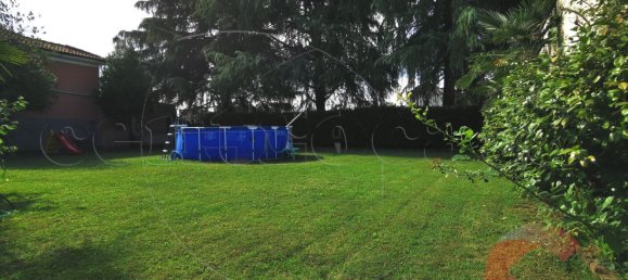 Villa de 4 divisões em Magenta, Italy N.º 261218 29