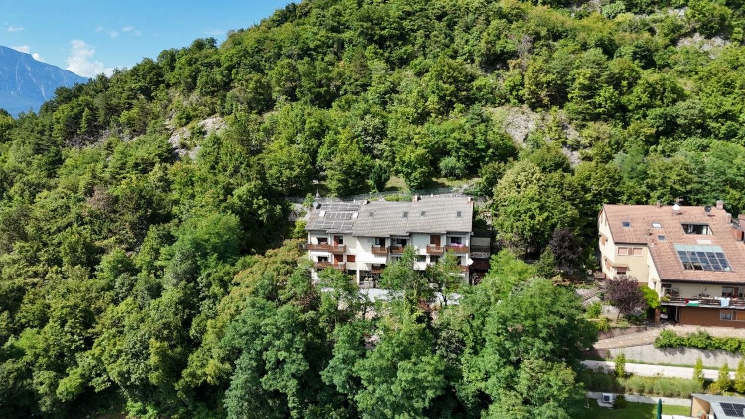 7 rooms Villa in Trento, Italy No. 297063