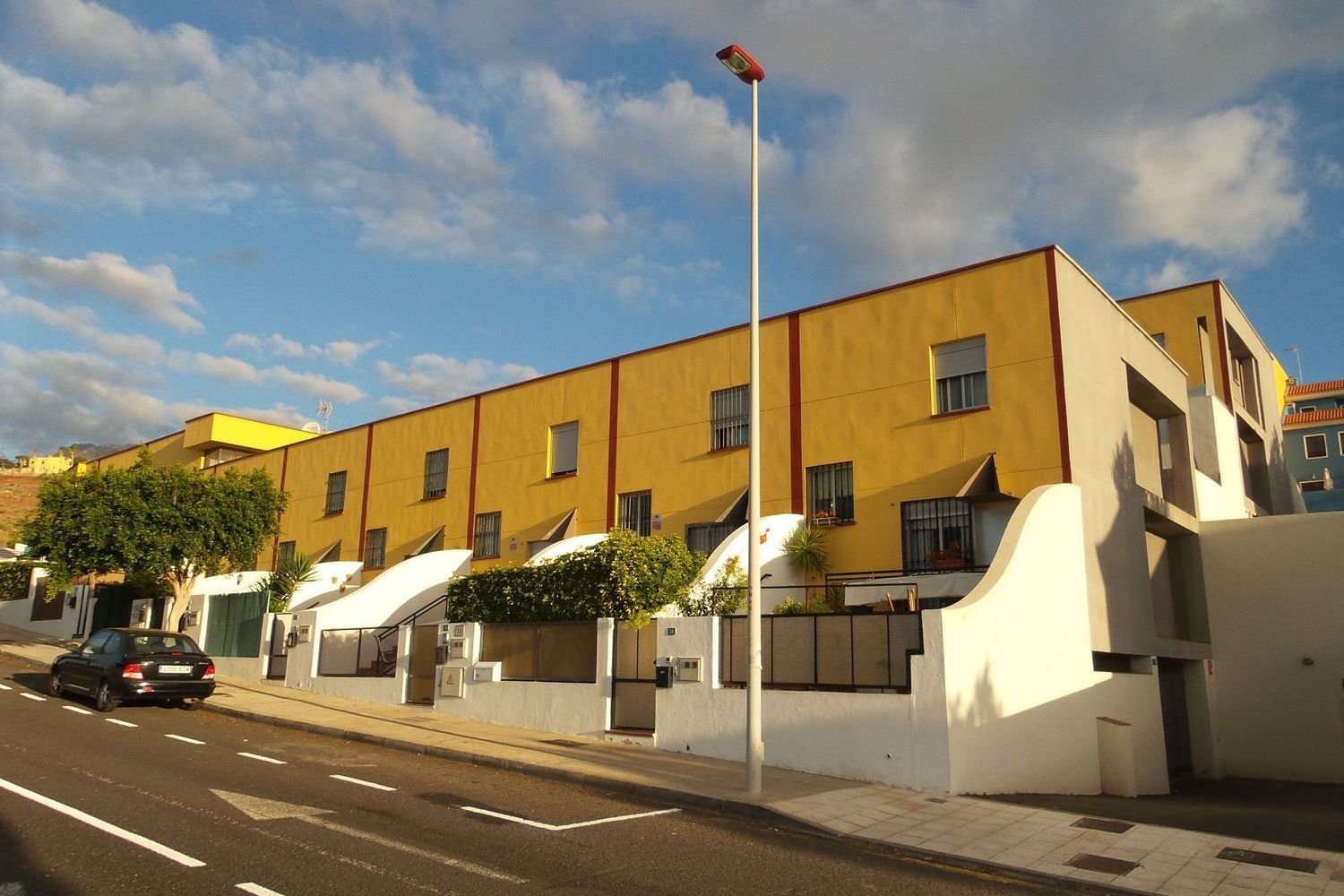 Apartamento de 4 dormitorios en Candelaria, Spain No. 162402