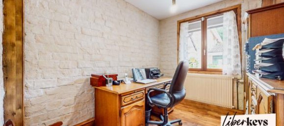 5 غرف نوم قلاع في Saint-Marcel-Bel-Accueil, France رقم 325642 9