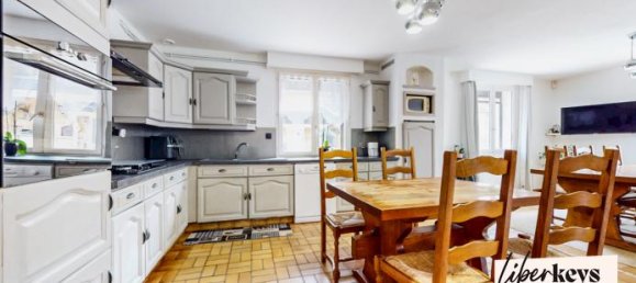 5 غرف نوم قلاع في Saint-Marcel-Bel-Accueil, France رقم 325642 4