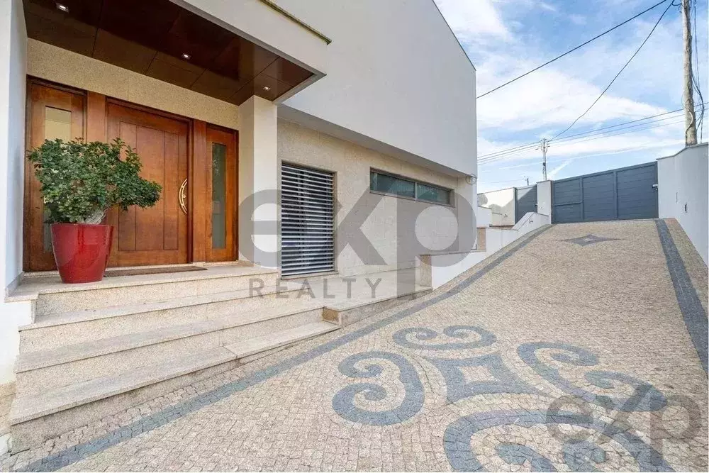 Casa T3 em Valongo, Portugal N.º 108040