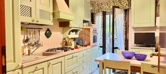 1 bedroom Apartment in Viterbo, Italy No. 273406 10