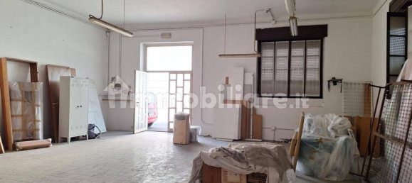 153m² Commercial property in Lissone, Italy No. 311158 2