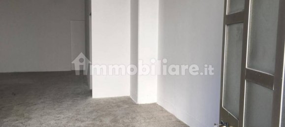 153m² Commercial property in Lissone, Italy No. 311158 8