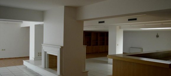 3 Schlafzimmer Property in Voula, Greece, Nr. 6275 2