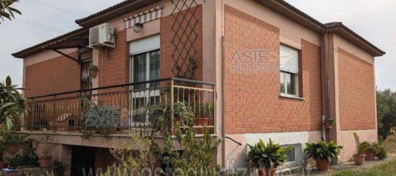 5 rooms Apartment in Nettuno, Italy No. 181434 17