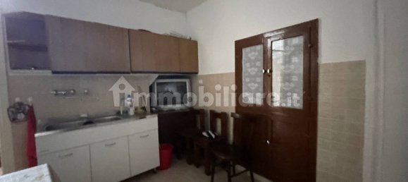 3 bedrooms House in L'Aquila, Italy No. 196085 5