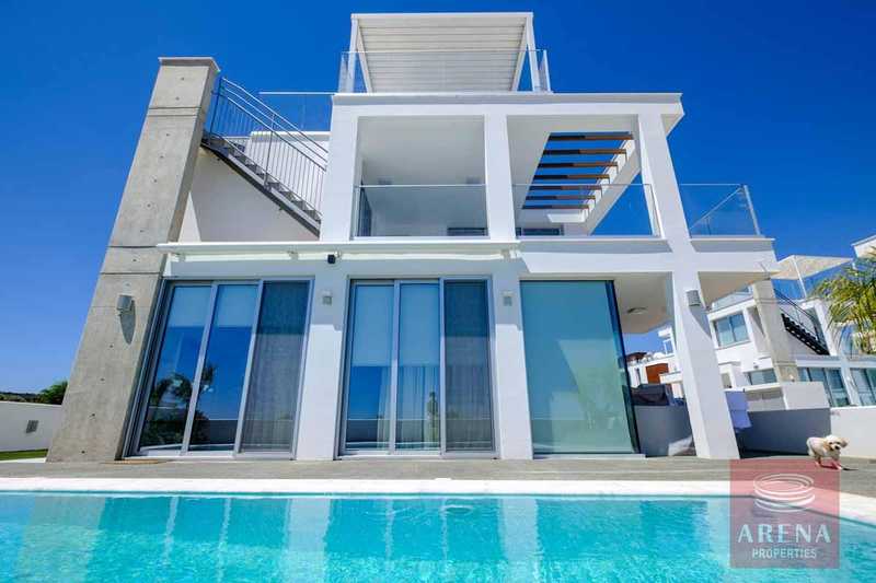 5 bedrooms Villa in Protaras, Cyprus No. 13732