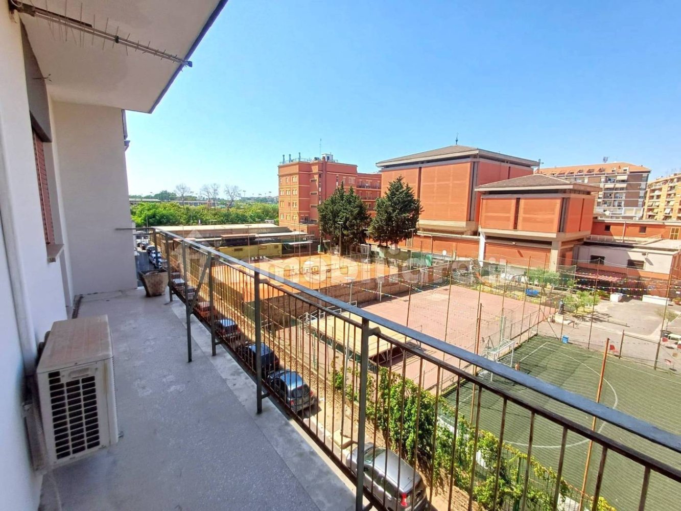 2 bedrooms Apartment in Rome, Italy No. 277996