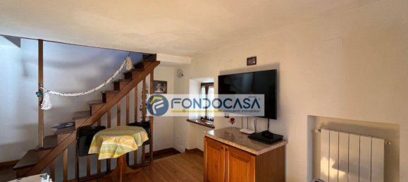 3 rooms House in Carrara, Italy No. 44933 8
