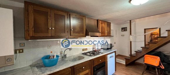 3 rooms House in Carrara, Italy No. 44933 11