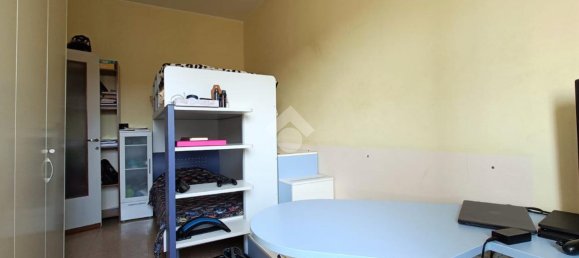 3-salle Appartement à Mapello, Italy No. 37274 14