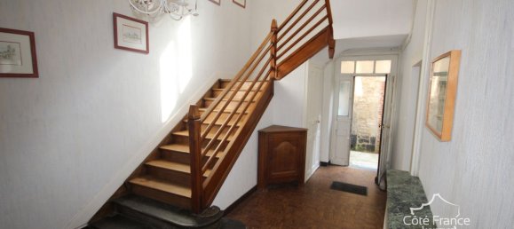 5 bedrooms House in Givet, France No. 246741 5