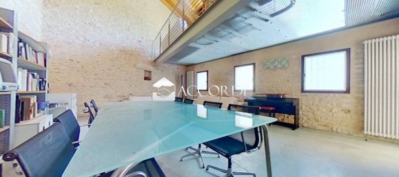 3 bedrooms House in Bassano del Grappa, Italy No. 282057 9