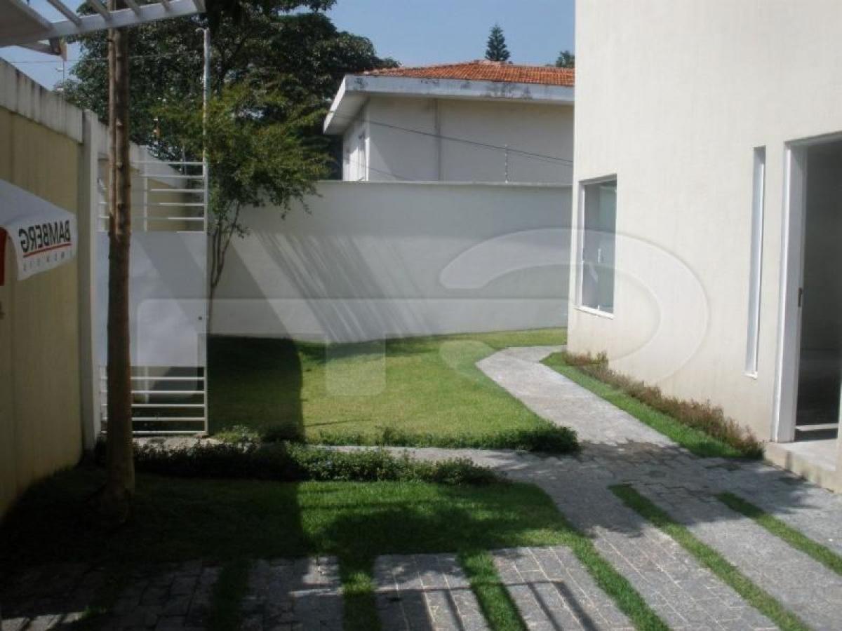 Дом с 4 спальнями в Сан-Паулу, Бразилия № 467895