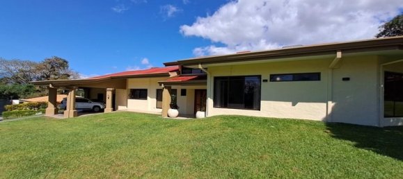 4 chambres Condo à Santa Ana, Costa Rica No. 930 6