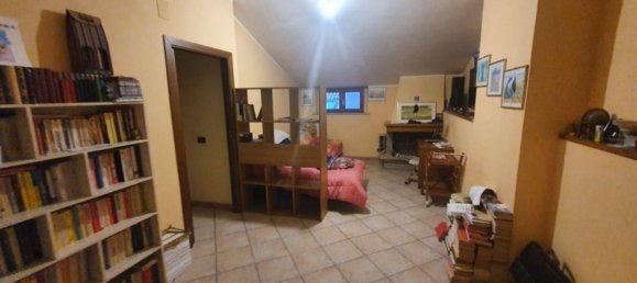 3-salle Appartement à Alba Adriatica, Italy No. 28299 24