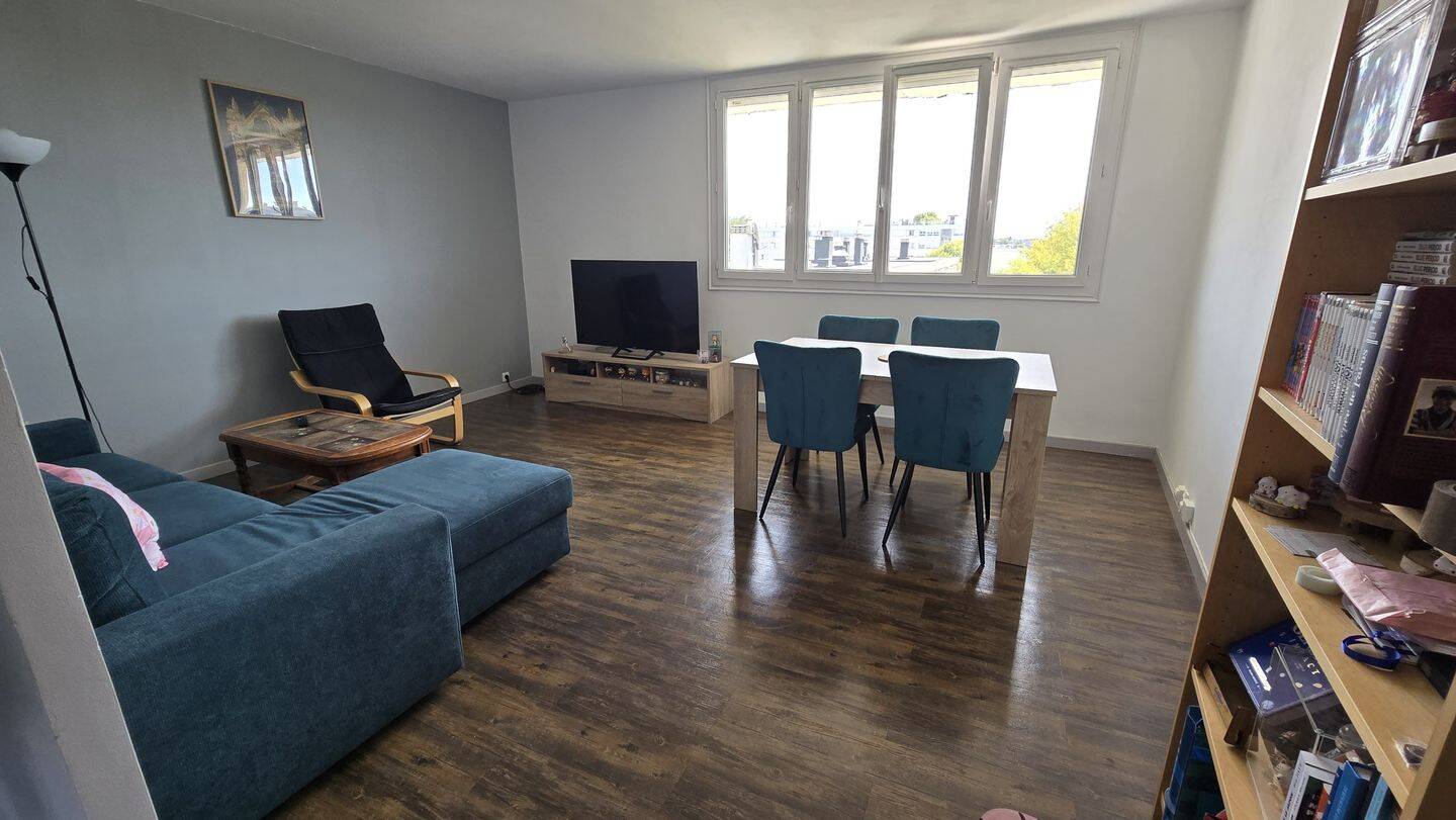 Квартира с 3 спальнями в Сен-Мишель-сюр-Орж, Франция № 326787