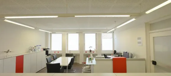 Edifício de 14 divisões em Krefeld, Germany N.º 14892 9