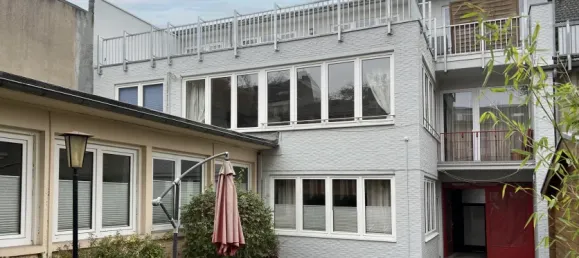 Edifício de 14 divisões em Krefeld, Germany N.º 14892 16