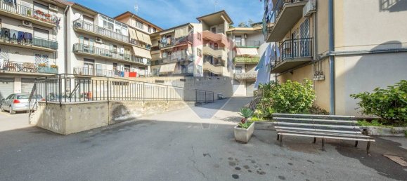 Квартира с 3 комнатами в Катания, Италия № 216726 70