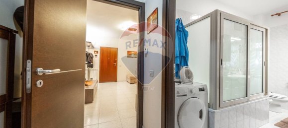 Квартира с 3 комнатами в Катания, Италия № 216726 41