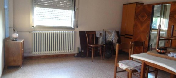 6 rooms Villa in Correggio, Italy No. 127688 5