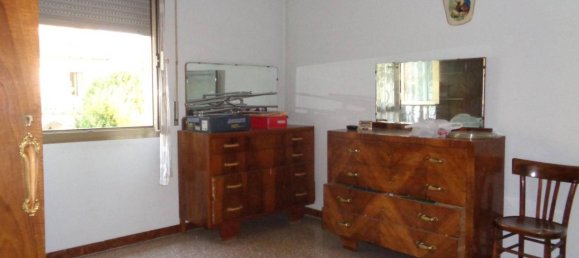 6 rooms Villa in Correggio, Italy No. 127688 6