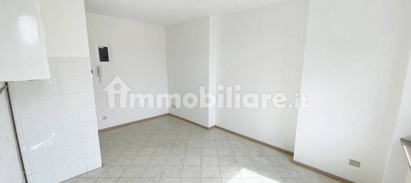 1 bedroom Apartment in Legnano, Italy No. 276212 4