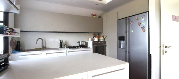 7 rooms House in Empoli, Italy No. 265203 4