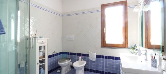 7 rooms House in Empoli, Italy No. 265203 8