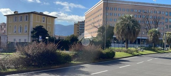 Propiedad comercial de 1 habitación en La Spezia, Italy No. 165517 14