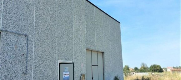 Склад 854м² в Сант Эльпидио а Маре, Италия № 375069 3