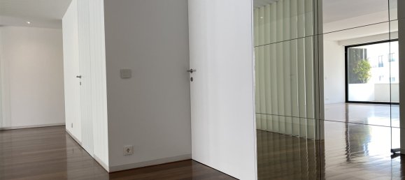 3 bedrooms Apartment in Porto, Portugal No. 132196 23