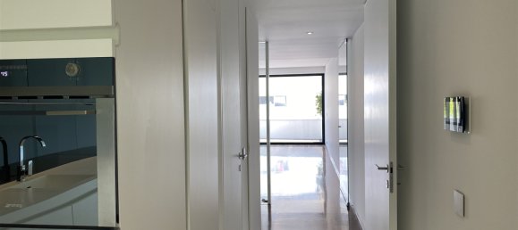 3 bedrooms Apartment in Porto, Portugal No. 132196 44