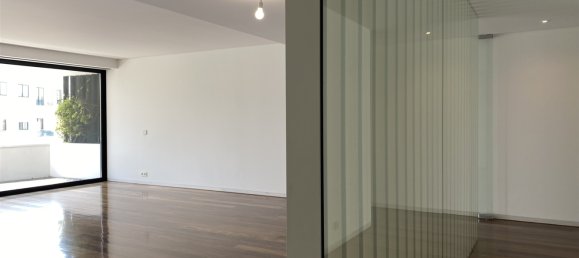 3 bedrooms Apartment in Porto, Portugal No. 132196 27