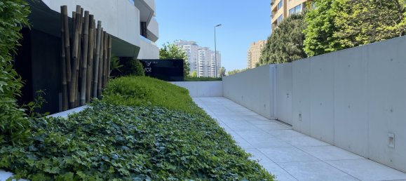 3 bedrooms Apartment in Porto, Portugal No. 132196 16