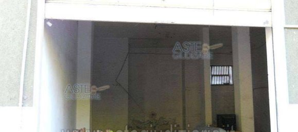 1-salle Bâtiment à Naples, Italy No. 15839 2