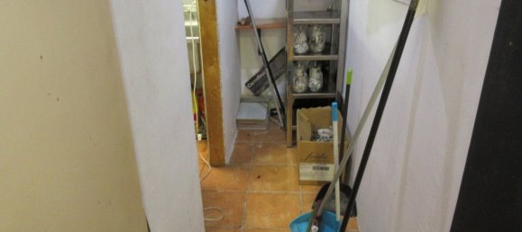 70m² Commercial property in Benidorm, Spain No. 172388 7