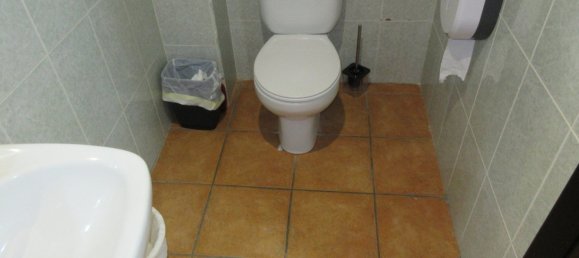 70m² Commercial property in Benidorm, Spain No. 172388 9