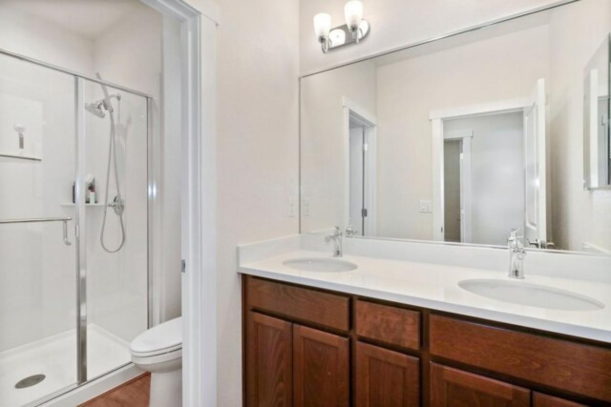 4 bedrooms House in Plumas Lake, USA No. 382947