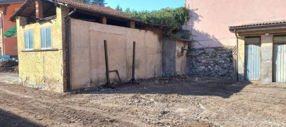 5 bedrooms House in Brescia, Italy No. 103614 7