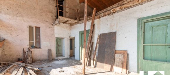 5 bedrooms House in Brescia, Italy No. 103614 10