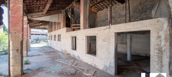 5 bedrooms House in Brescia, Italy No. 103614 6