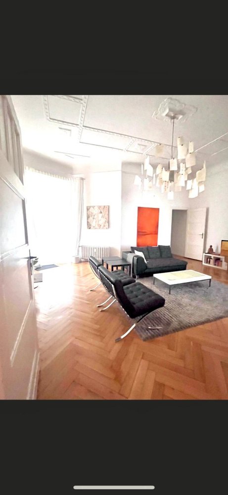 6غرفة شقة في Wilmersdorf, Germany رقم 264241