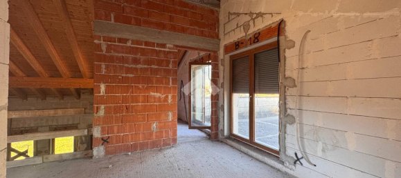 5 Schlafzimmer Villa in Seren del Grappa, Italy, Nr. 353928 26