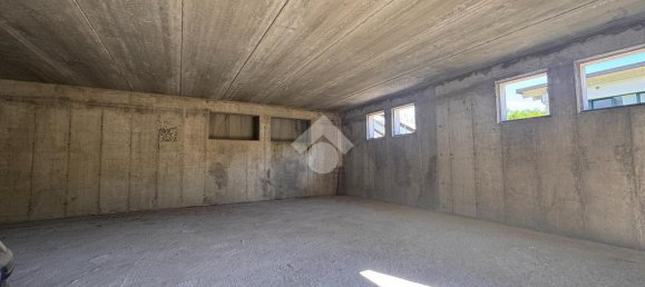 5 Schlafzimmer Villa in Seren del Grappa, Italy, Nr. 353928 9